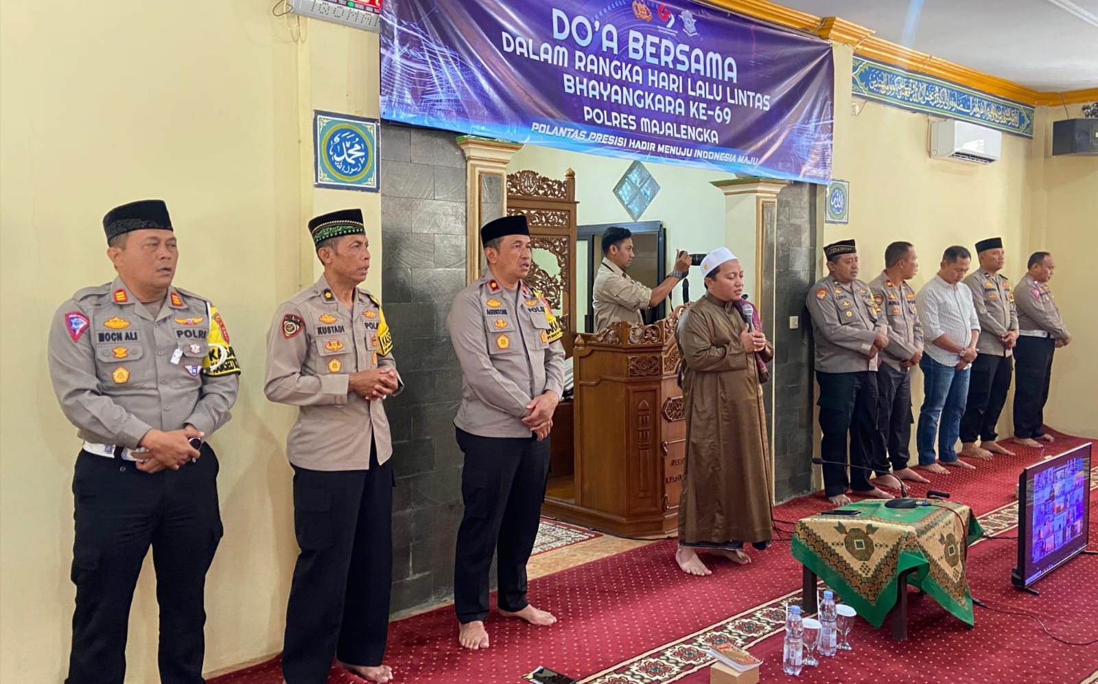 Polres Majalengka Gelar Binrohtal di Masjid Al-Jamiussolihin dan Virtual untuk Jajaran Polsek