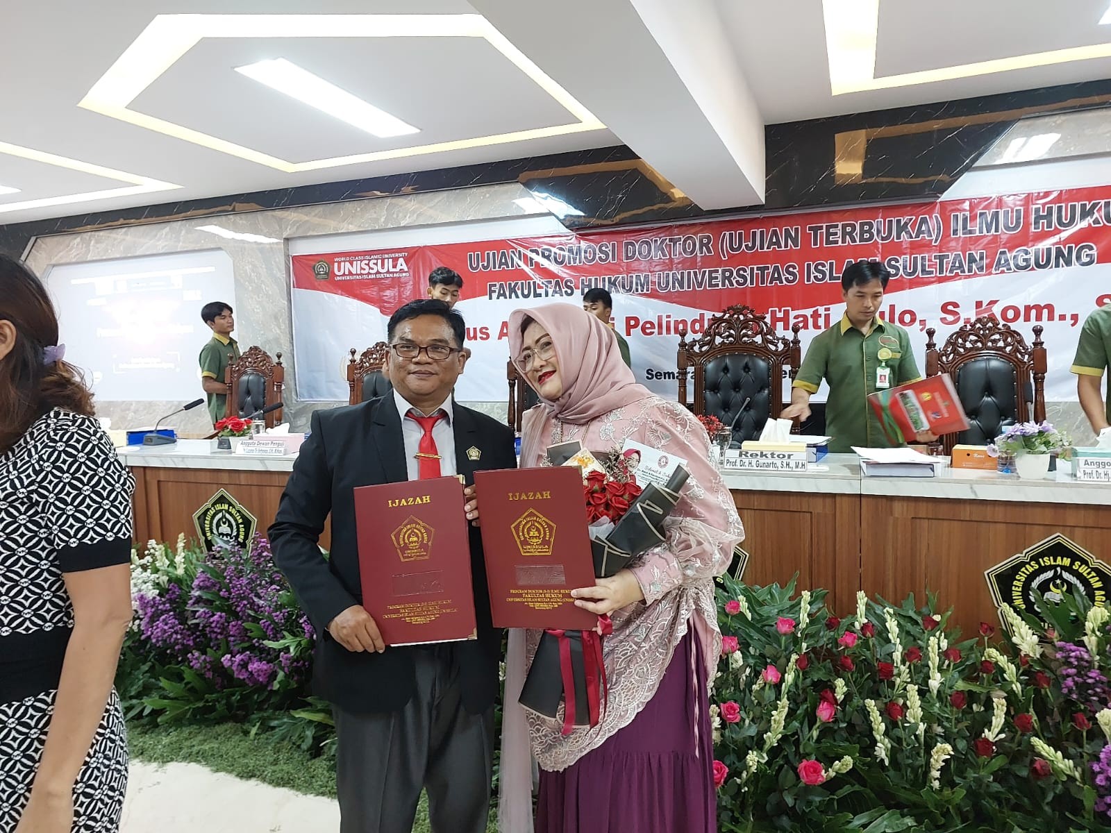Keluarga Besar ANMNESW Ucapkan Selamat Kepada Mohammad Rosidi Atas Diraihnya Gelar Doktor Hukum