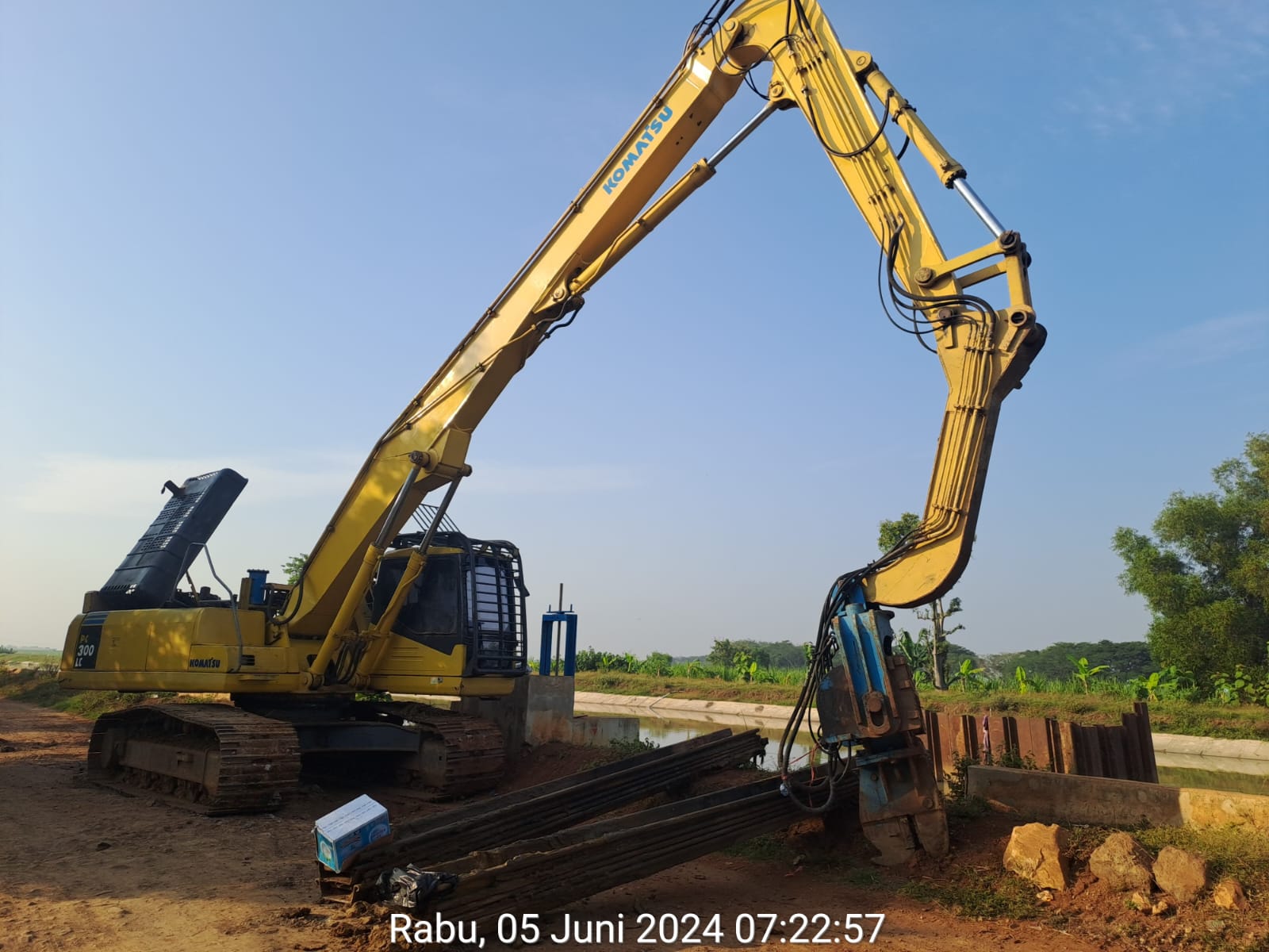 PT.WASKITA KARYA kehilangan steel sheet pile (SSP)