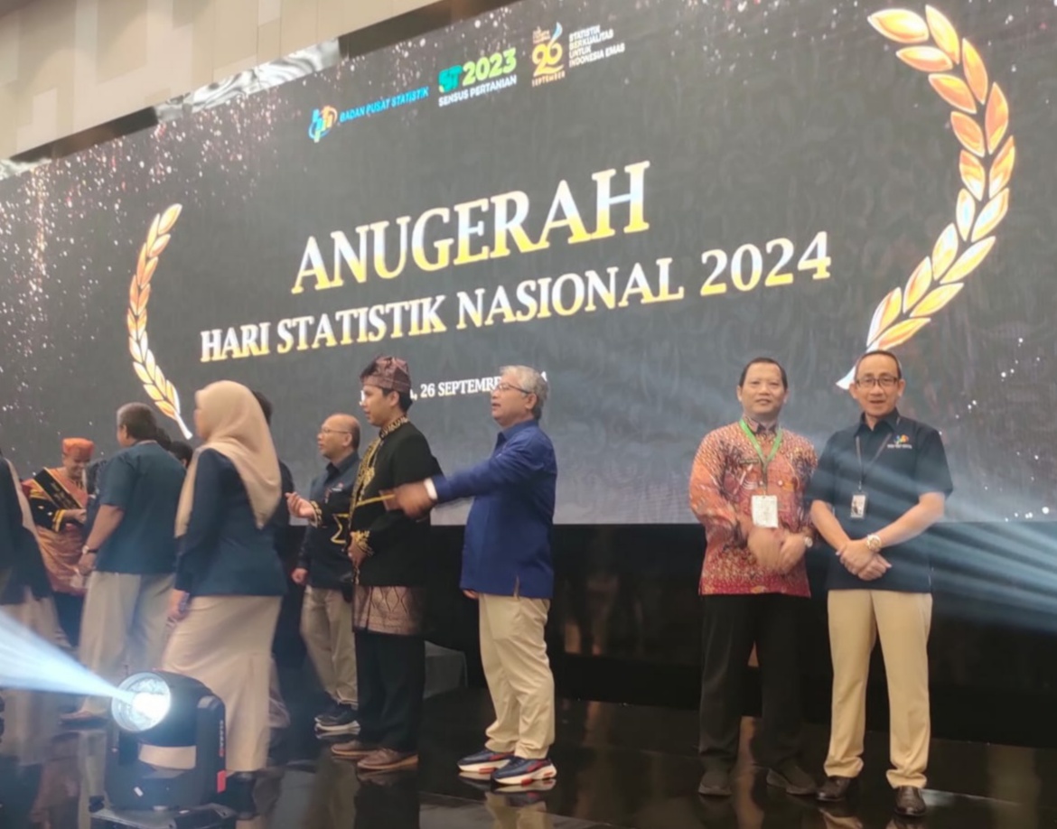 Kabupaten Majalengka Meraih Anugrah Statistik dari BPS Pusat