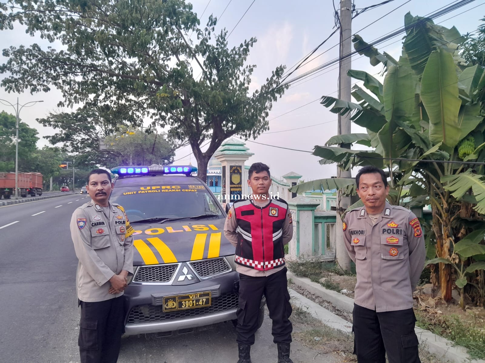 Pelaksanaan Patroli Di Wilkum Polsek Sukagumiwang Guna Antisipasi Tindak Kejahatan