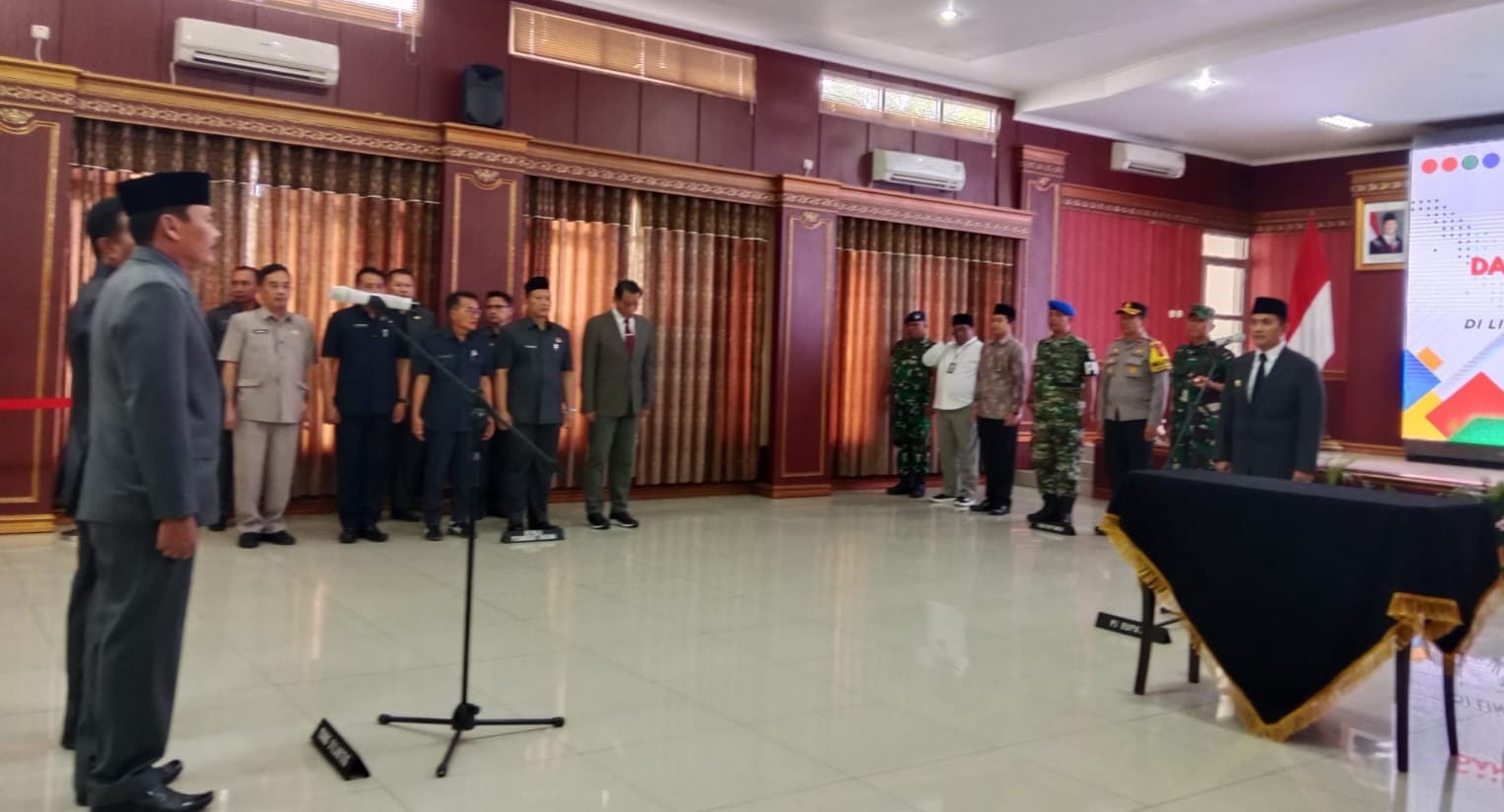 Rd. Umar M Resmi Dilantik Menjadi Kadisdik Majalengka