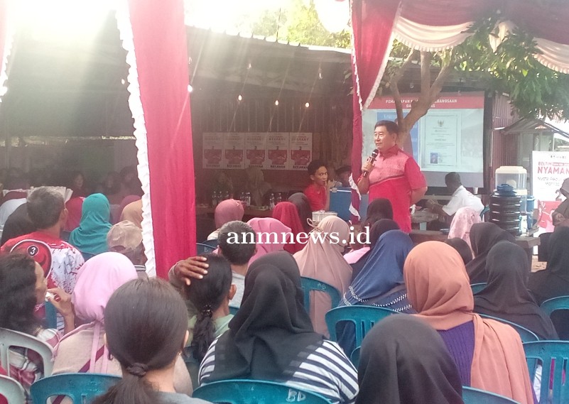 Afa dan Ayah Khairil Hadir di Tengah Warga Dusun Taruna Mulya