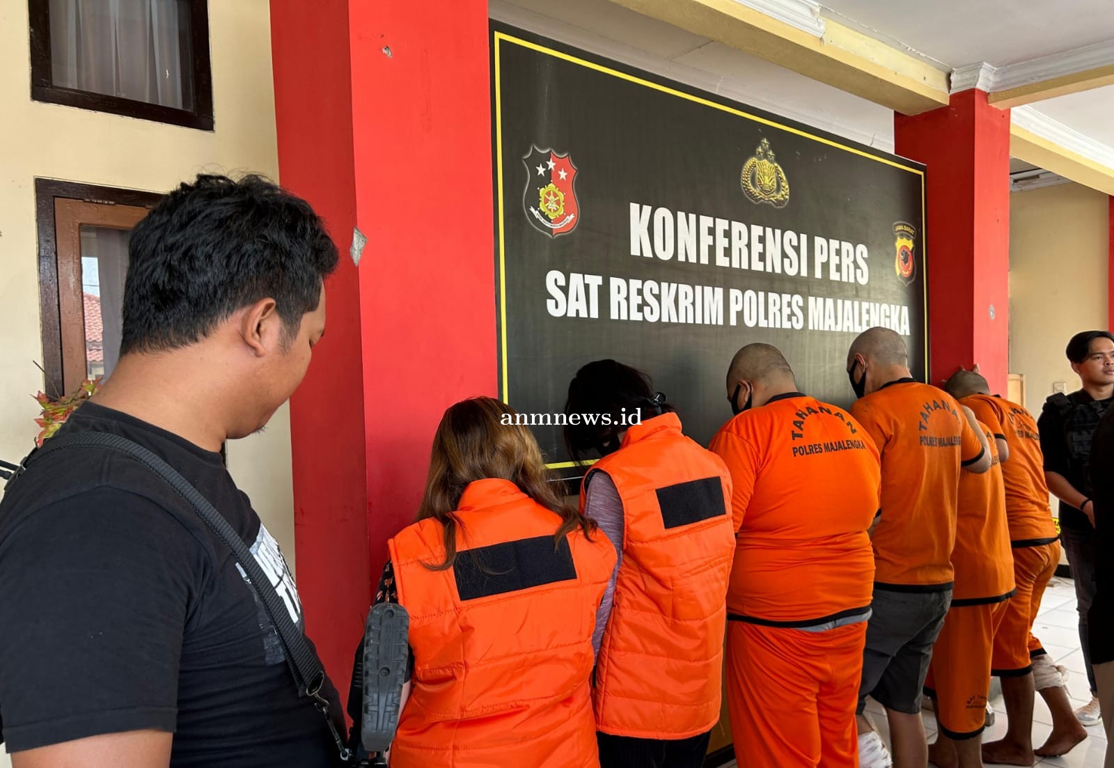 Selebgram Majalengka Diciduk Polres Majalengka Gegara Promosikan Situs Judi di IG Story