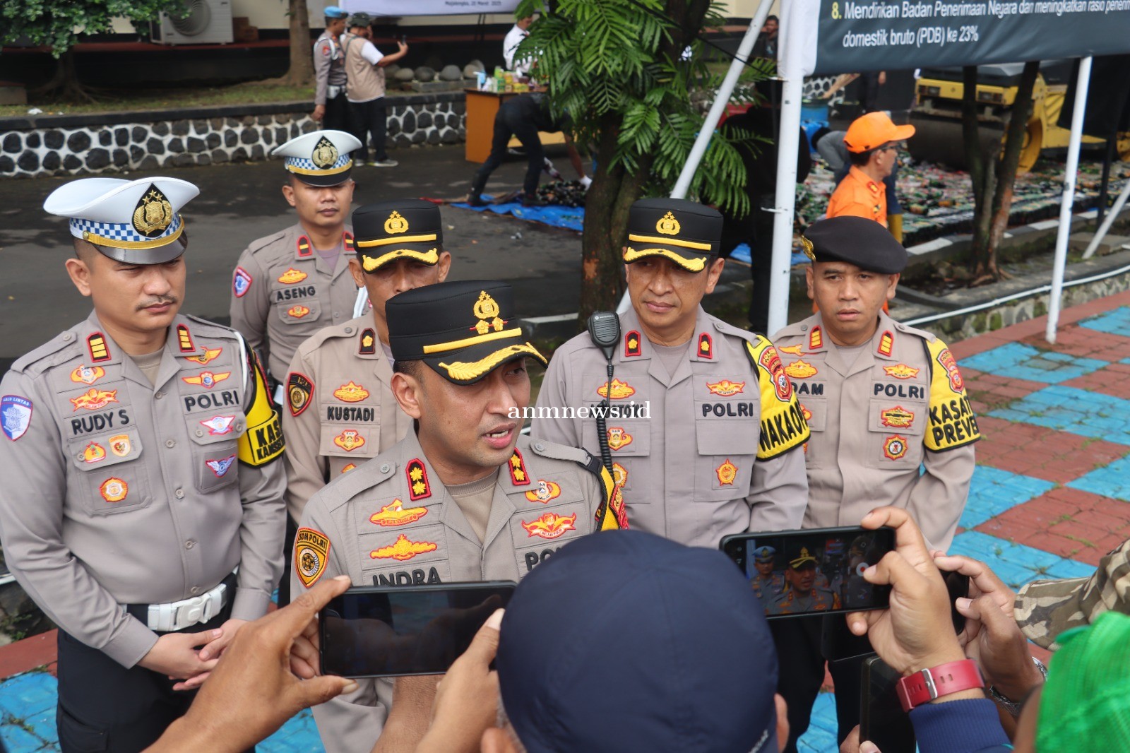 Mudik Lebaran Aman Nyaman, Polres dan Jajaran Polsek Buka Layanan Parkir dan Titip Barang Gratis Selama Lebaran