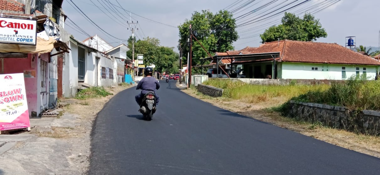 PUTR Kabupaten Majalengka  Realisasikan Rehabilitasi Jalan  Kulur-Majalengka