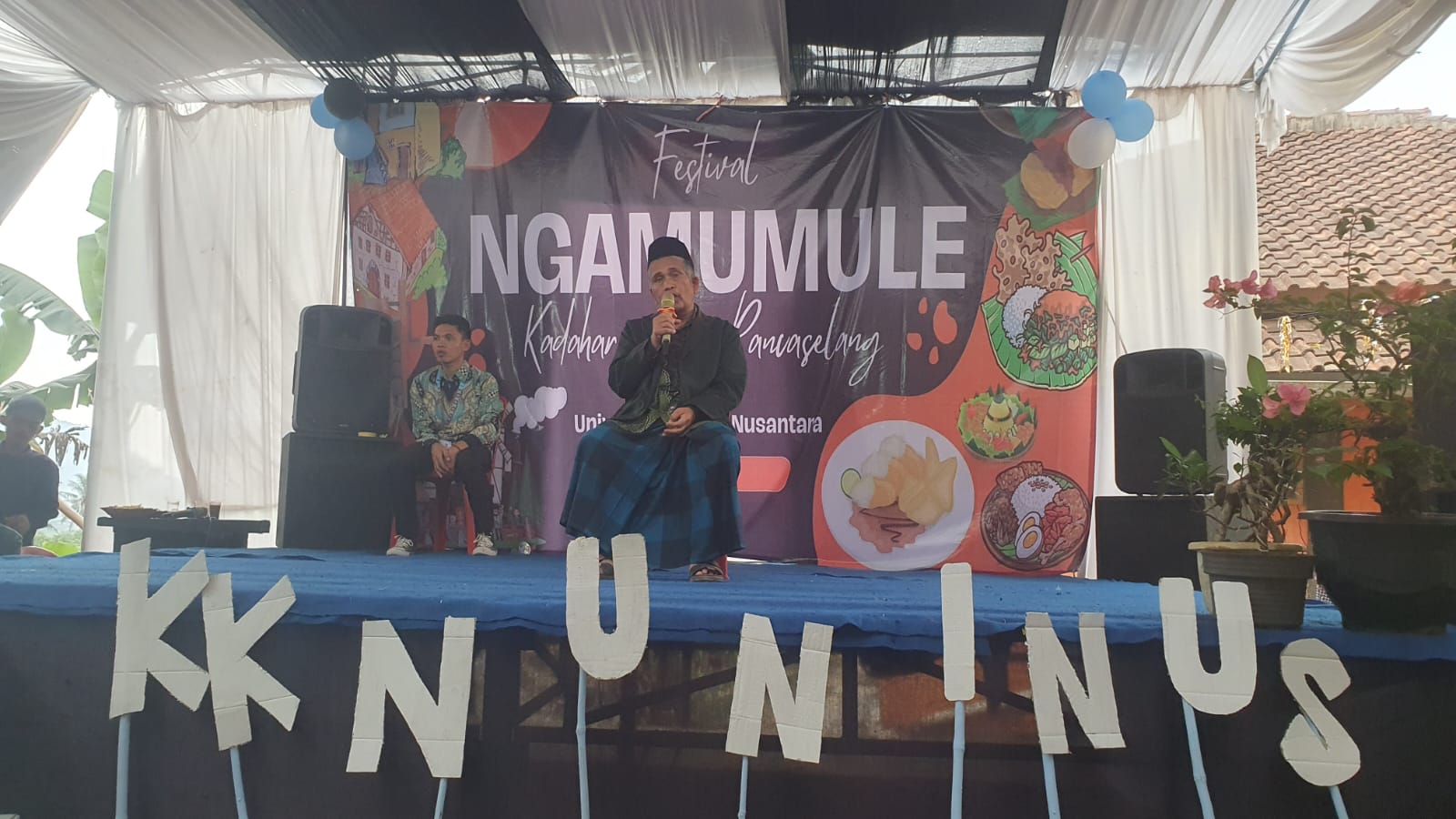 Uninus Lepas Ribuan Mahasiswa Ikuti Program Kuliah Kerja Nyata (KKN)