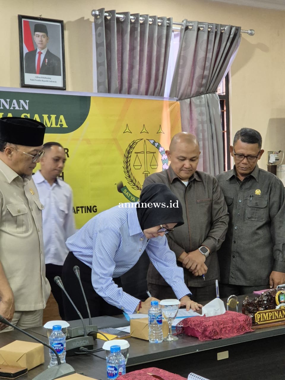 Kejaksaan Negeri Belitung Timur dan DPRD Belitung Timur  Perkuat Sinergi melalui Penandatanganan MoU