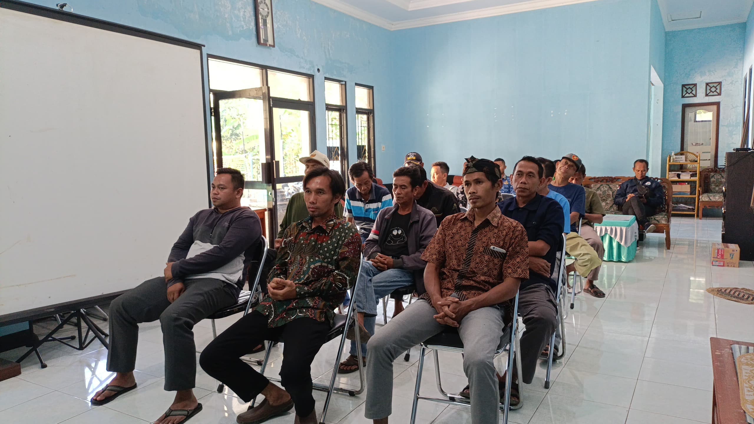 Masyarakat Desa Padaherang Mendapatkan Pelatihan Kesiapsiagan Penanganan Bencana