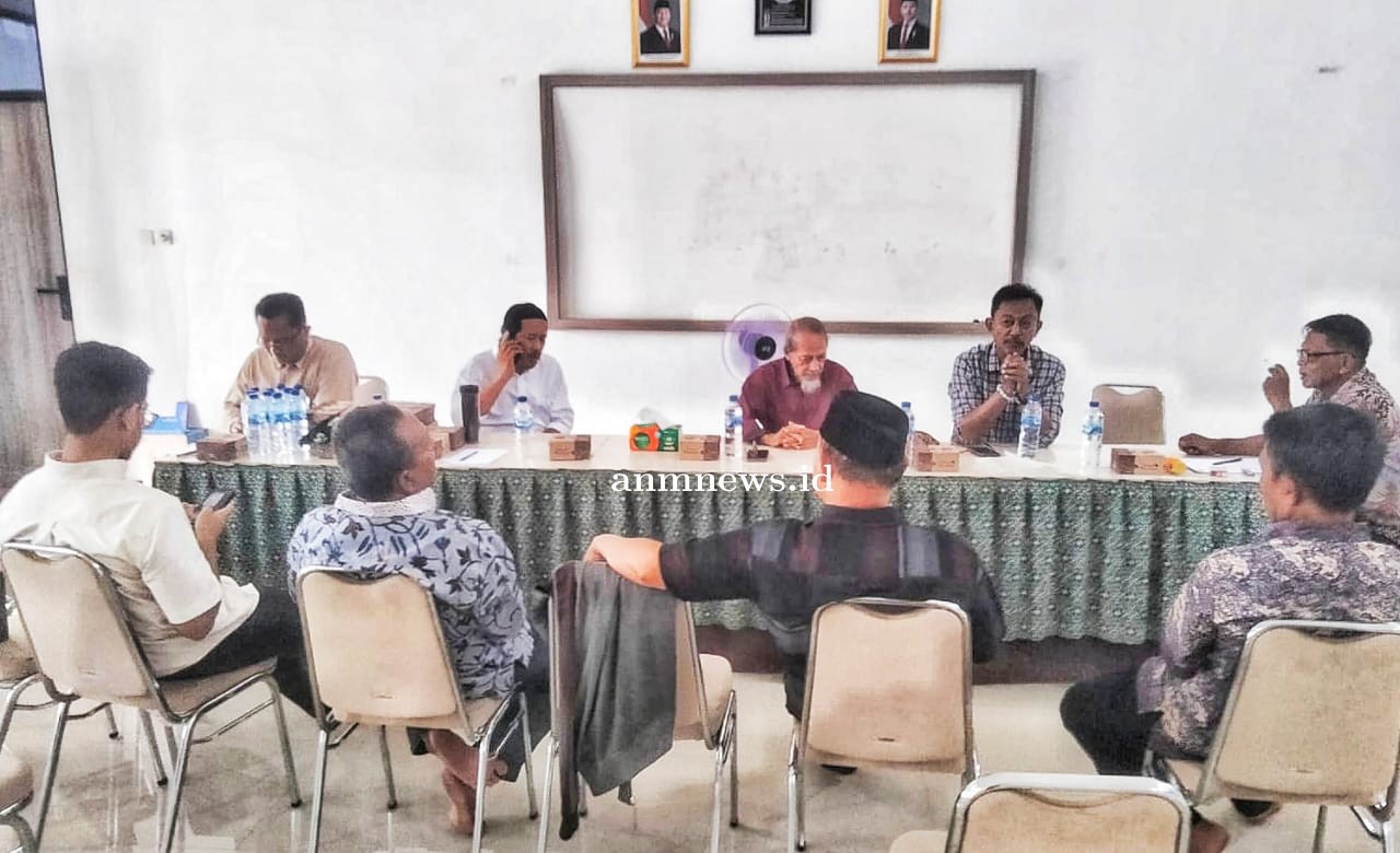 Yayasan Al-Faridiyah (YASPIF) Cibuaya Gelar Rapat Pergantian Pengurus Baru